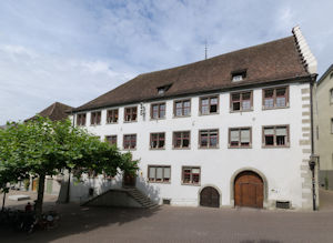 Foto zeigt das historische Gebäude der Kammern Radolfzell des Arbeitsgerichts Villingen-Schwenningen
